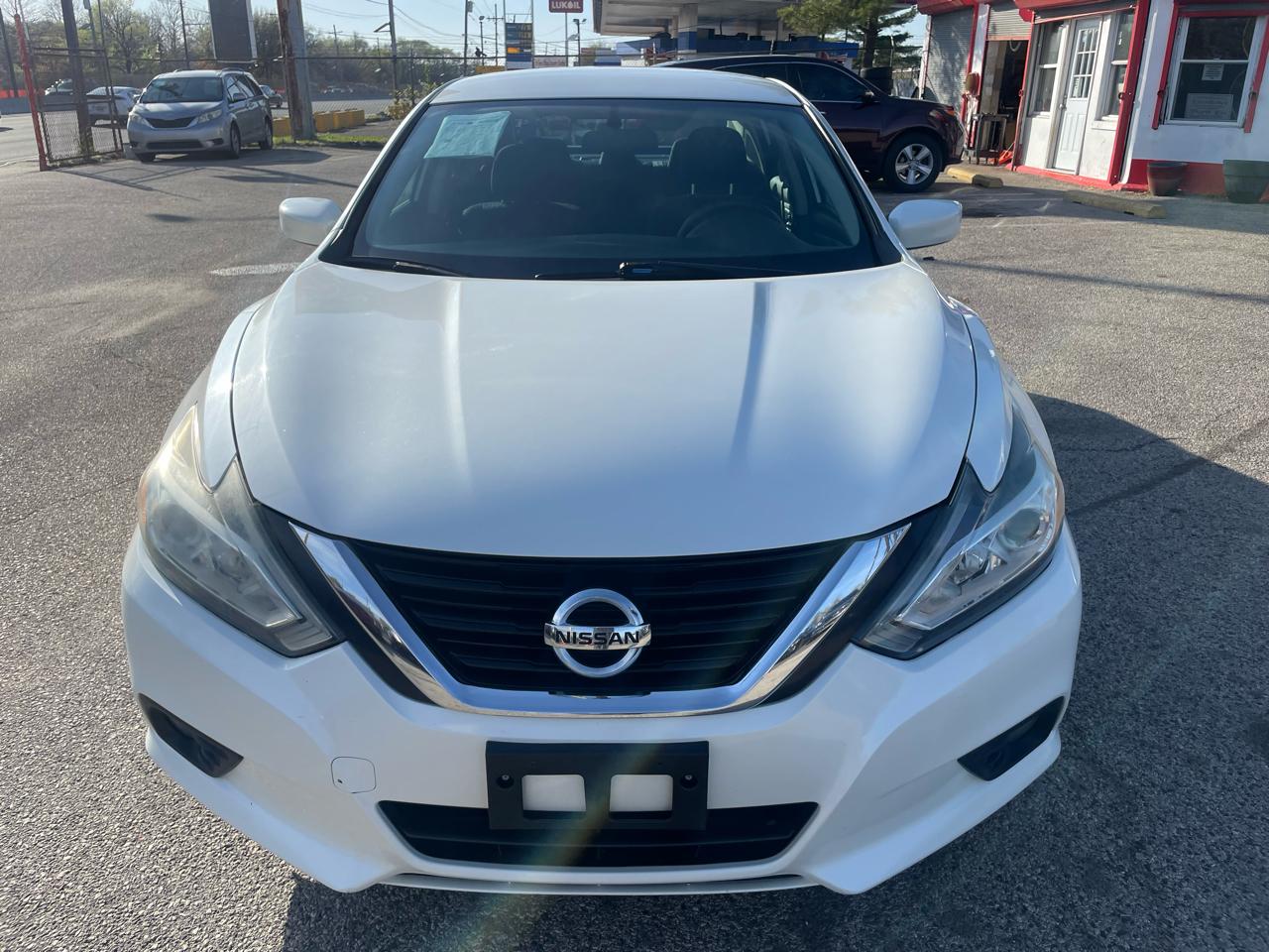 Nissan Altima 2.5 SV Sedan 2017