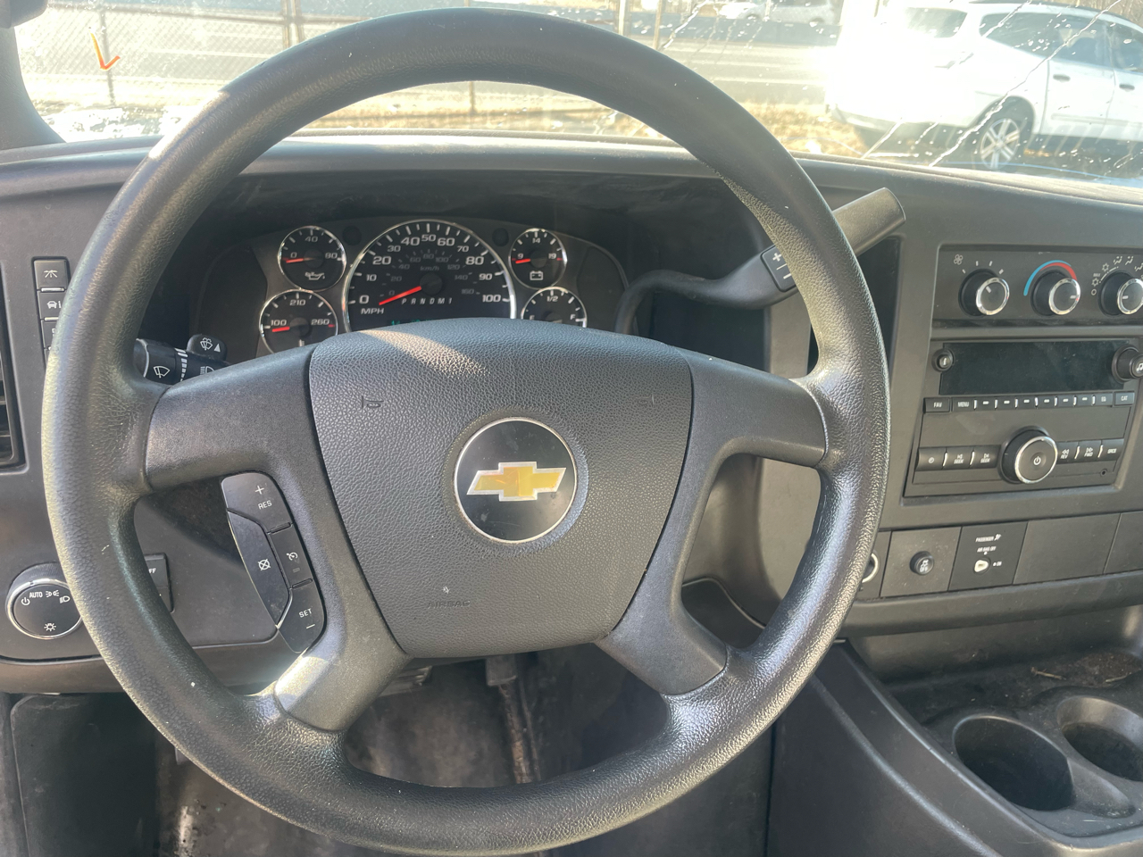 Chevrolet Express Commercial Cutaway 3500 Van 177" 2018