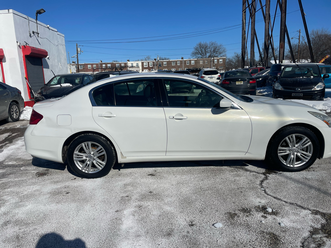 Infiniti G37 Sedan 4dr x AWD 2012