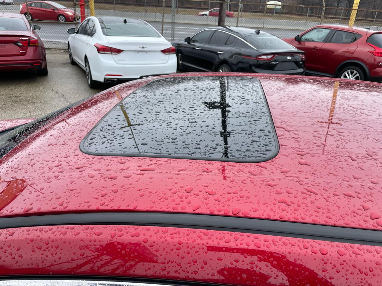 Ford Taurus 4dr Sdn SEL AWD 2015