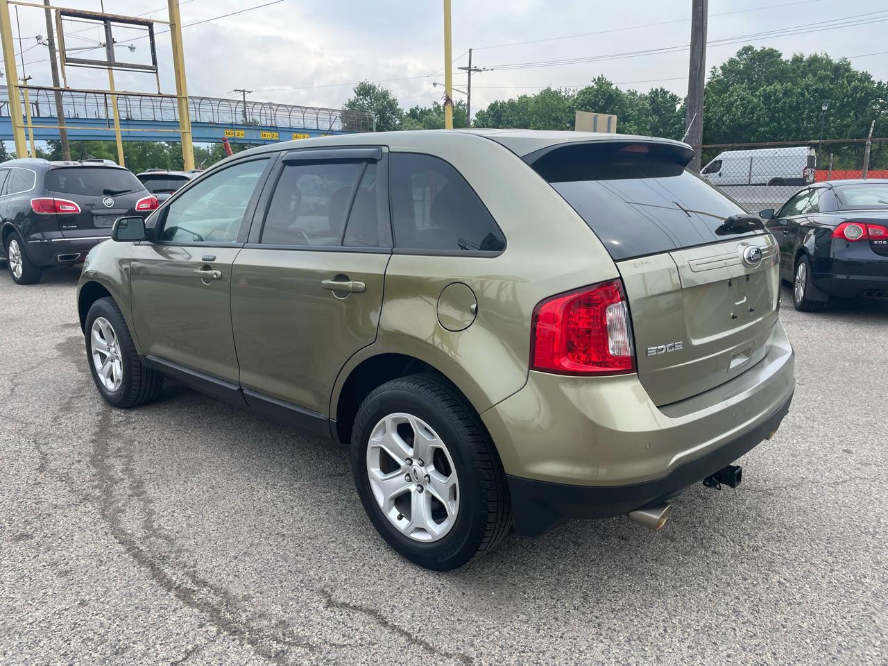 Ford Edge 4dr SEL FWD 2013