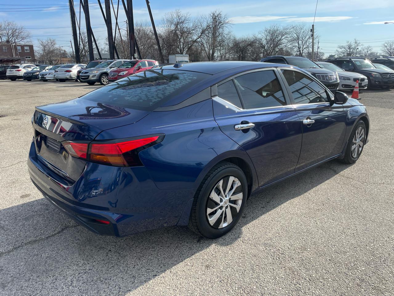 Nissan Altima 2.5 S Sedan 2019