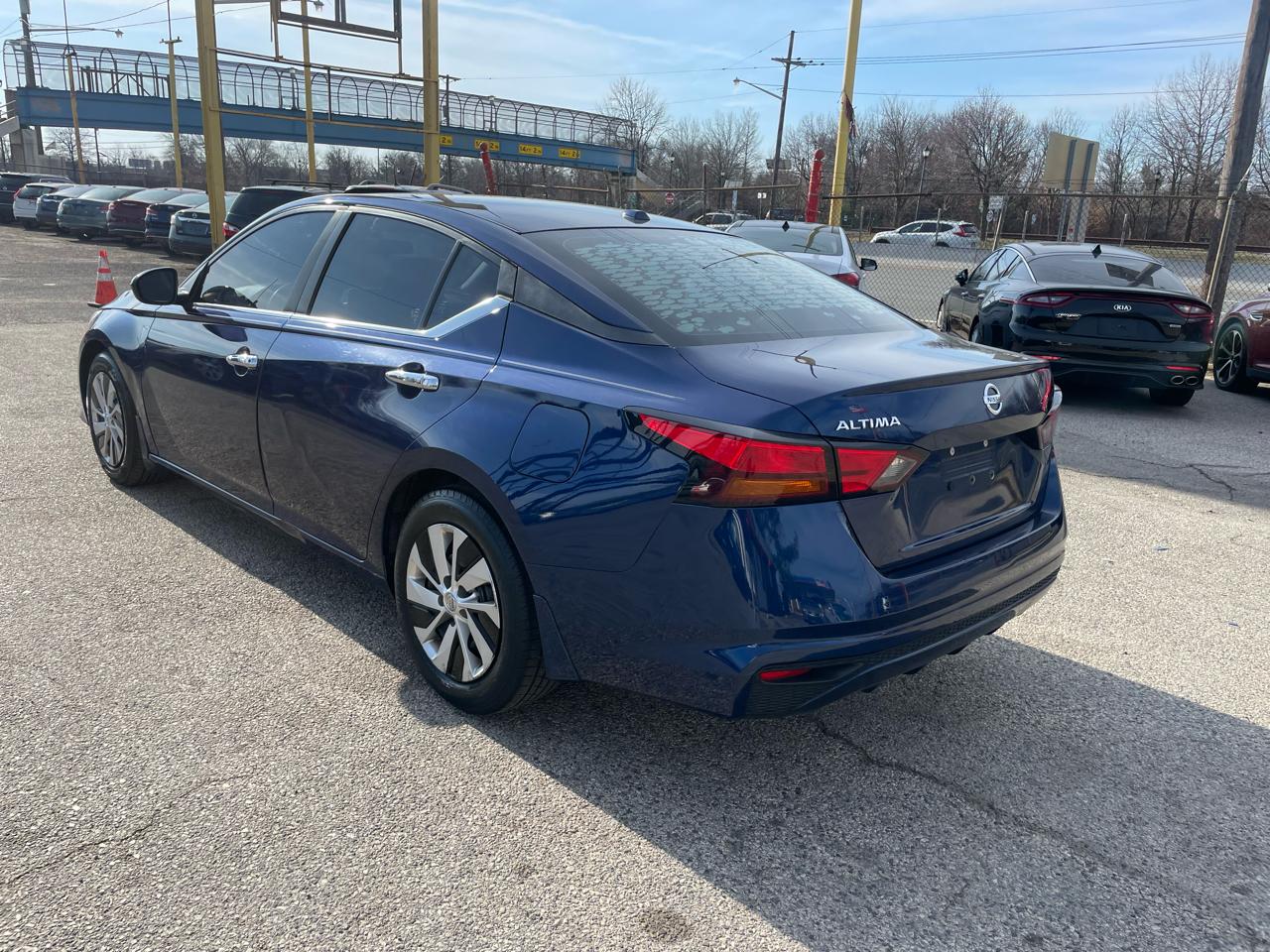 Nissan Altima 2.5 S Sedan 2019