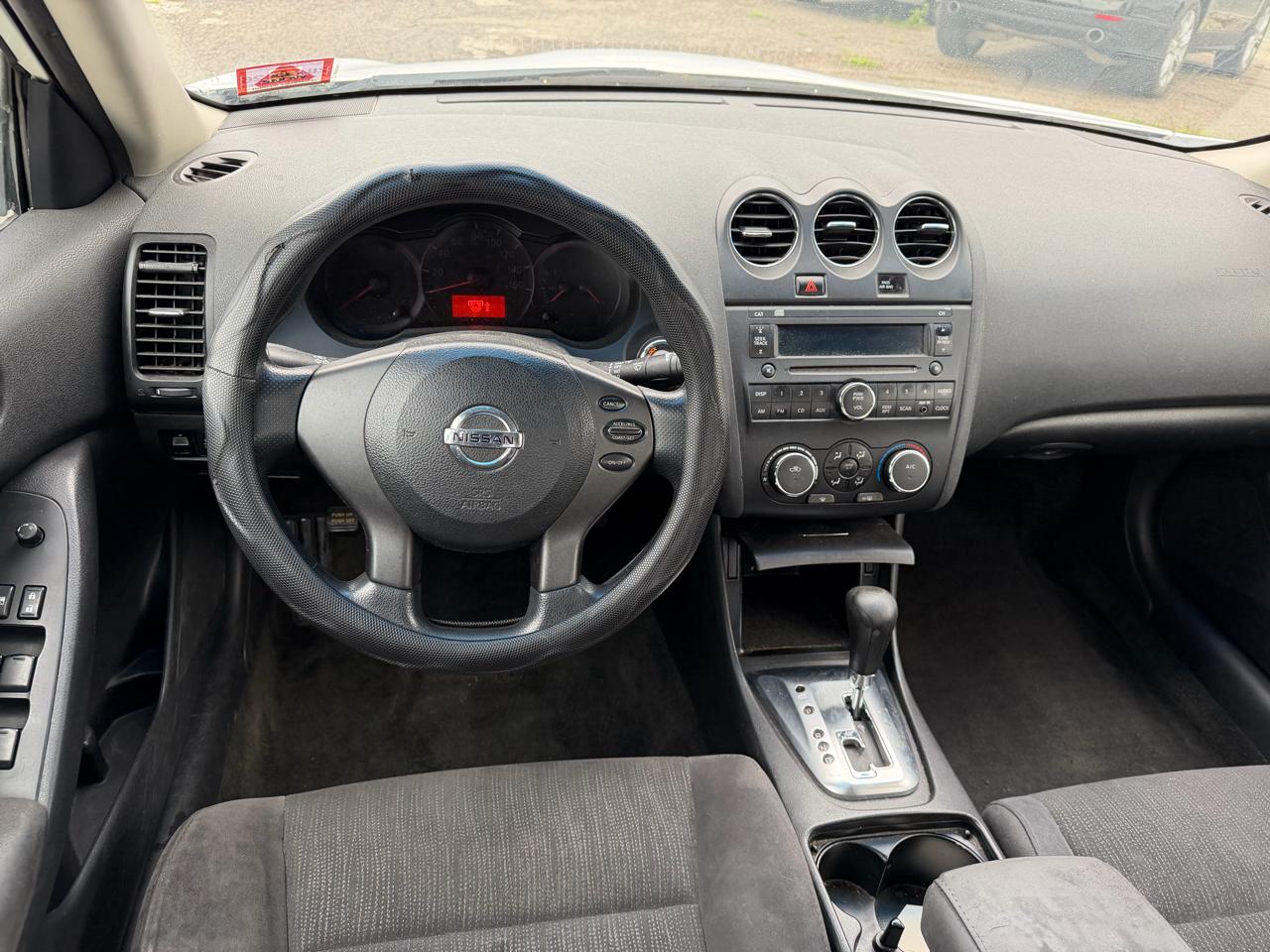 Nissan Altima 4dr Sdn I4 CVT 2.5 S 2011