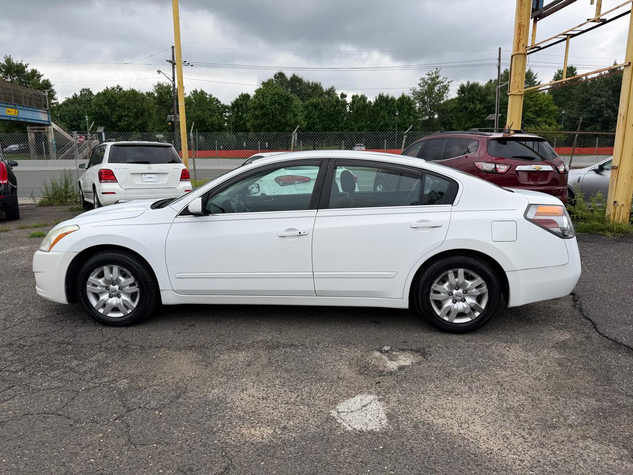 Nissan Altima 4dr Sdn I4 CVT 2.5 S 2011