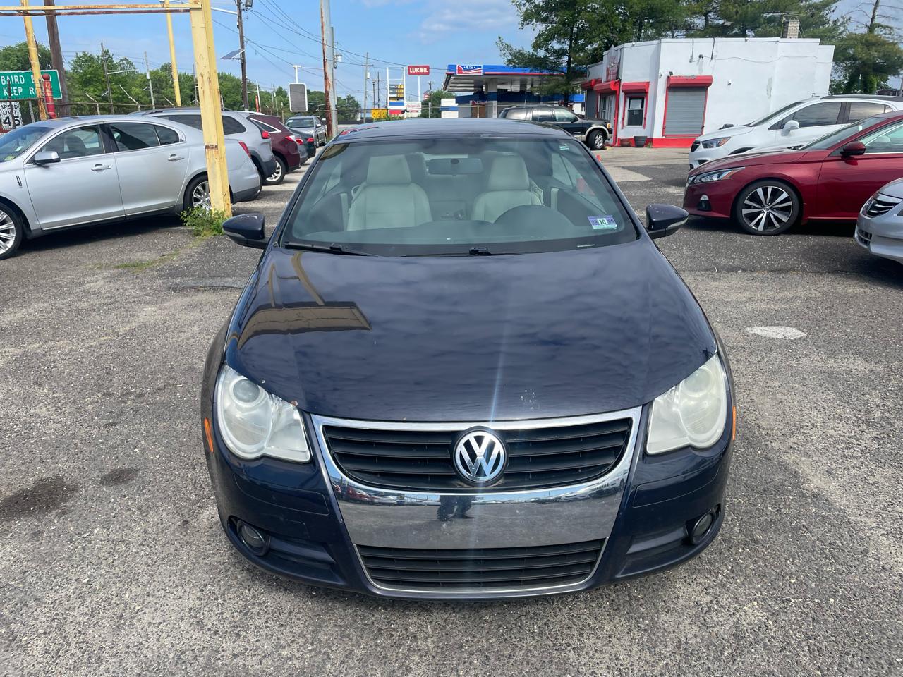 Volkswagen Eos 2dr Conv DSG Komfort 2010