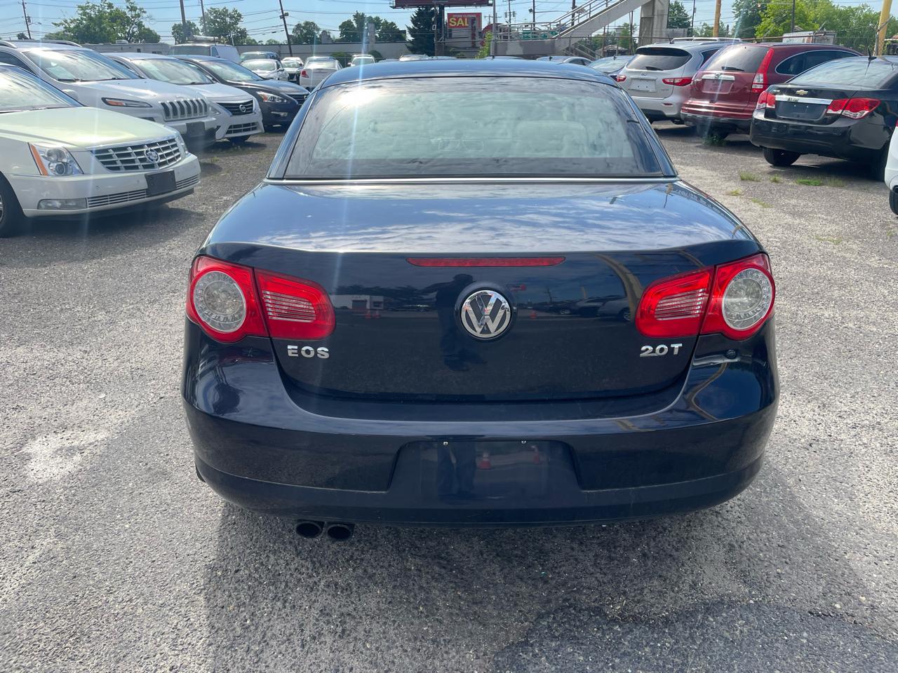 Volkswagen Eos 2dr Conv DSG Komfort 2010