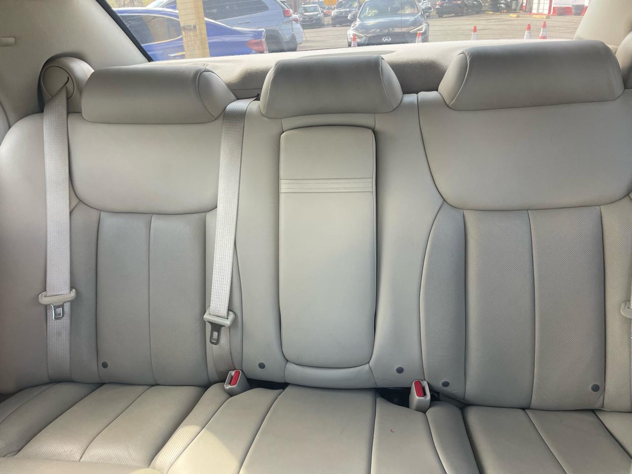 Cadillac DTS 4dr Sdn w/1SC 2006