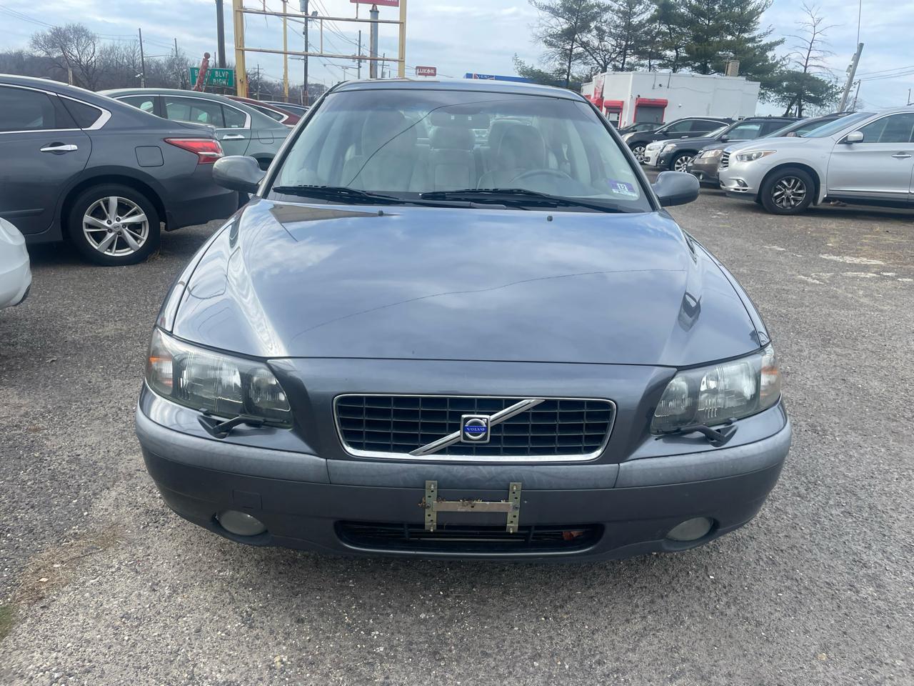 Volvo S60 4dr Sdn 2.5L Turbo AWD 2003