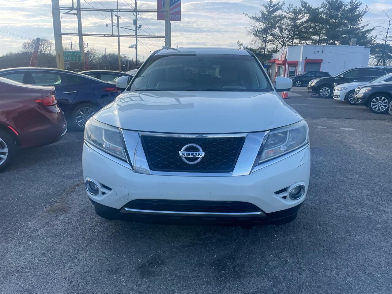 Nissan Pathfinder 4WD 4dr Platinum 2016