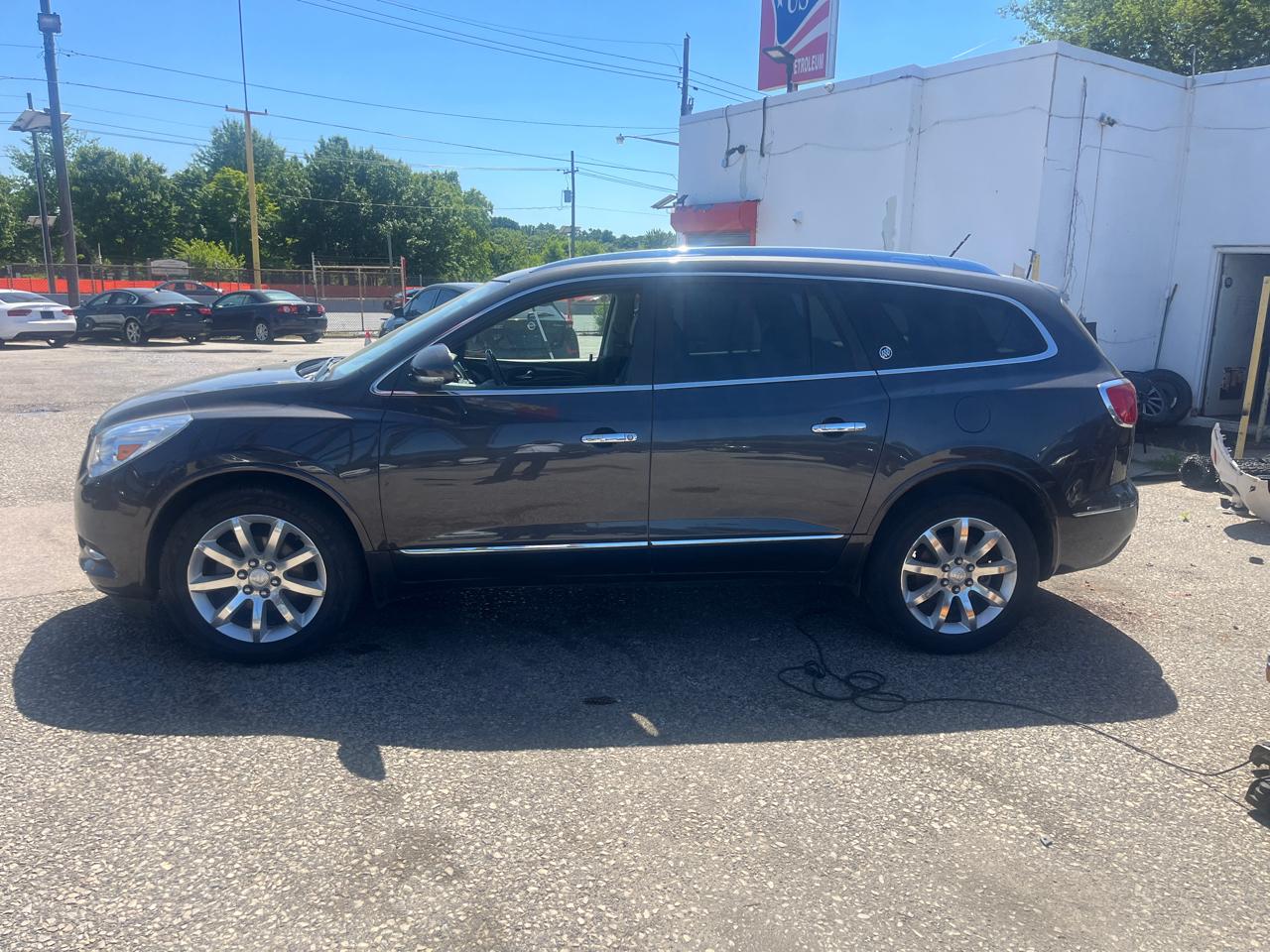 Buick Enclave AWD 4dr Premium 2013