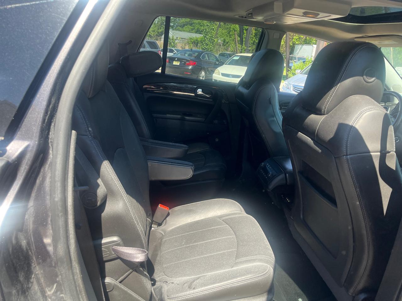 Buick Enclave AWD 4dr Premium 2013