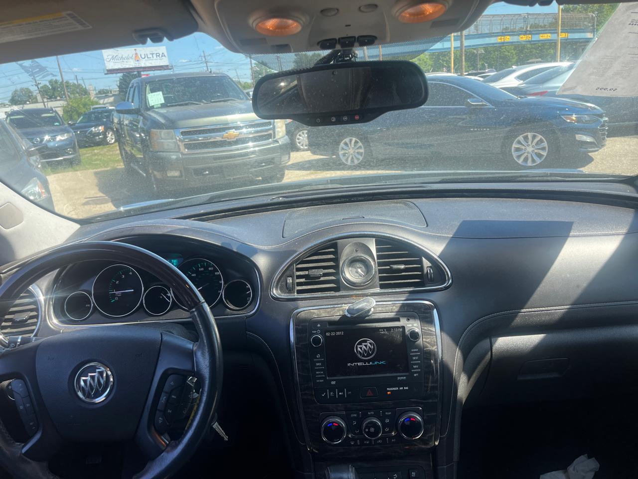 Buick Enclave AWD 4dr Premium 2013