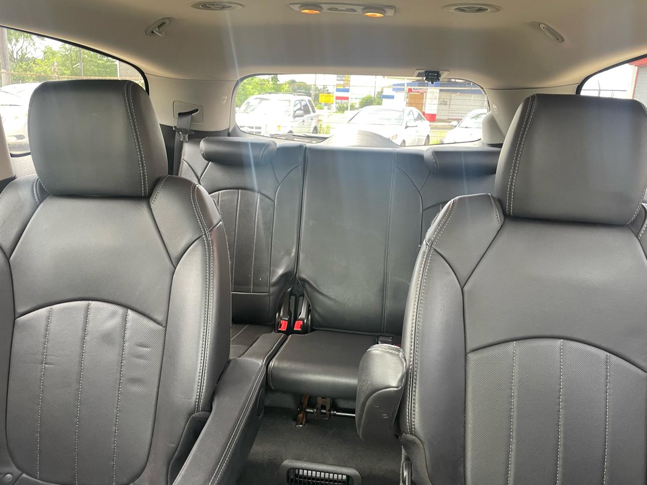Buick Enclave AWD 4dr Premium 2013