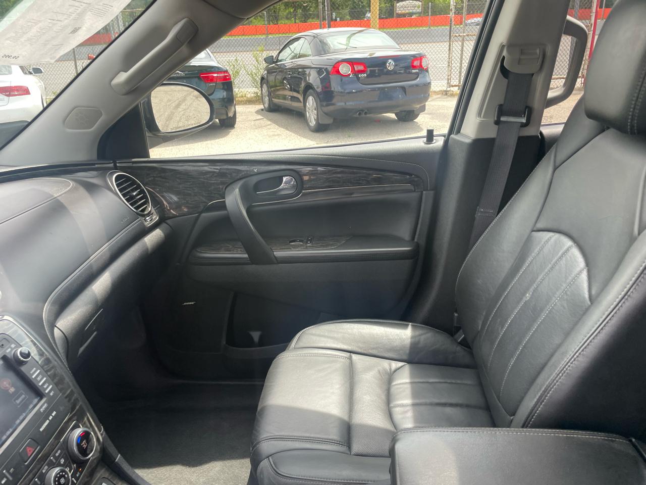 Buick Enclave AWD 4dr Premium 2013
