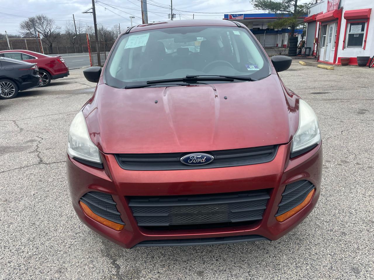 Ford Escape FWD 4dr S 2014