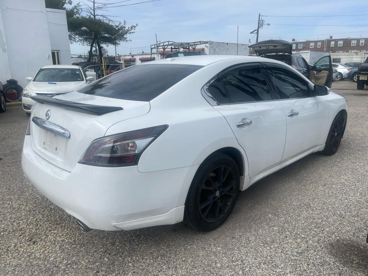 Nissan Maxima 4dr Sdn 3.5 SV 2013