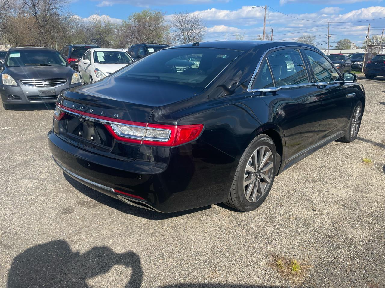 Lincoln Continental Livery AWD 2017