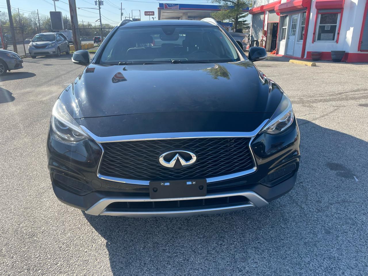 Infiniti QX30 Luxury AWD 2018