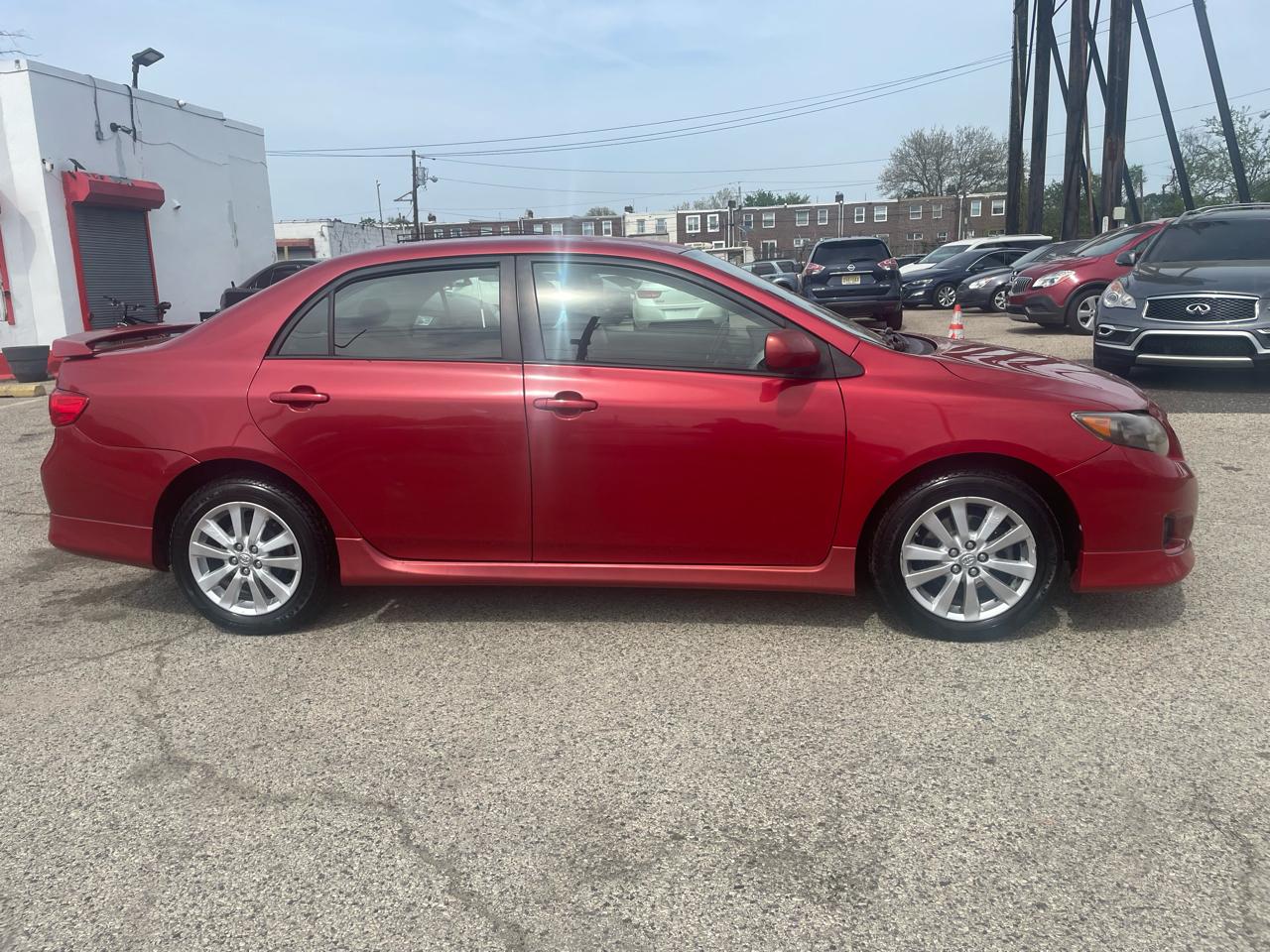 Toyota Corolla 4dr Sdn LE Auto (Natl) 2009