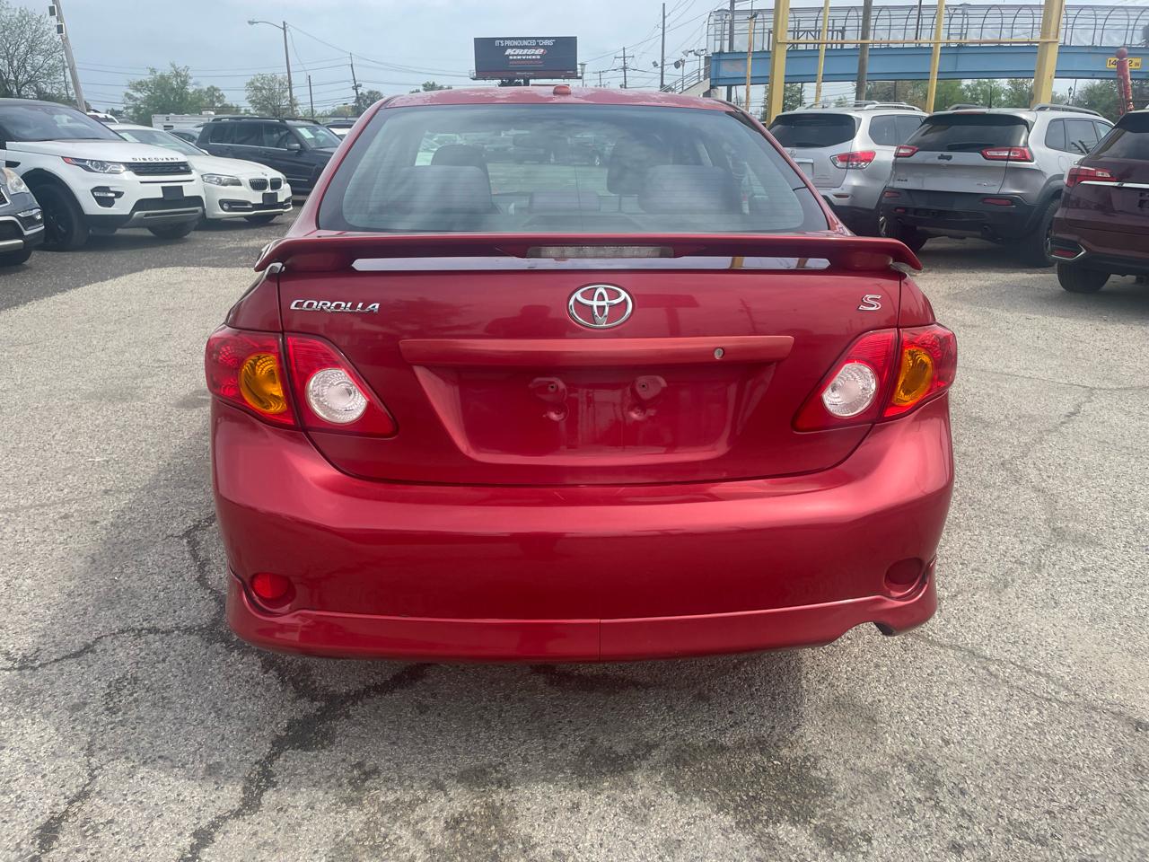 Toyota Corolla 4dr Sdn LE Auto (Natl) 2009