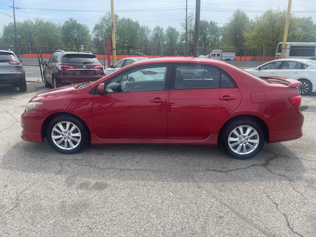 Toyota Corolla 4dr Sdn LE Auto (Natl) 2009