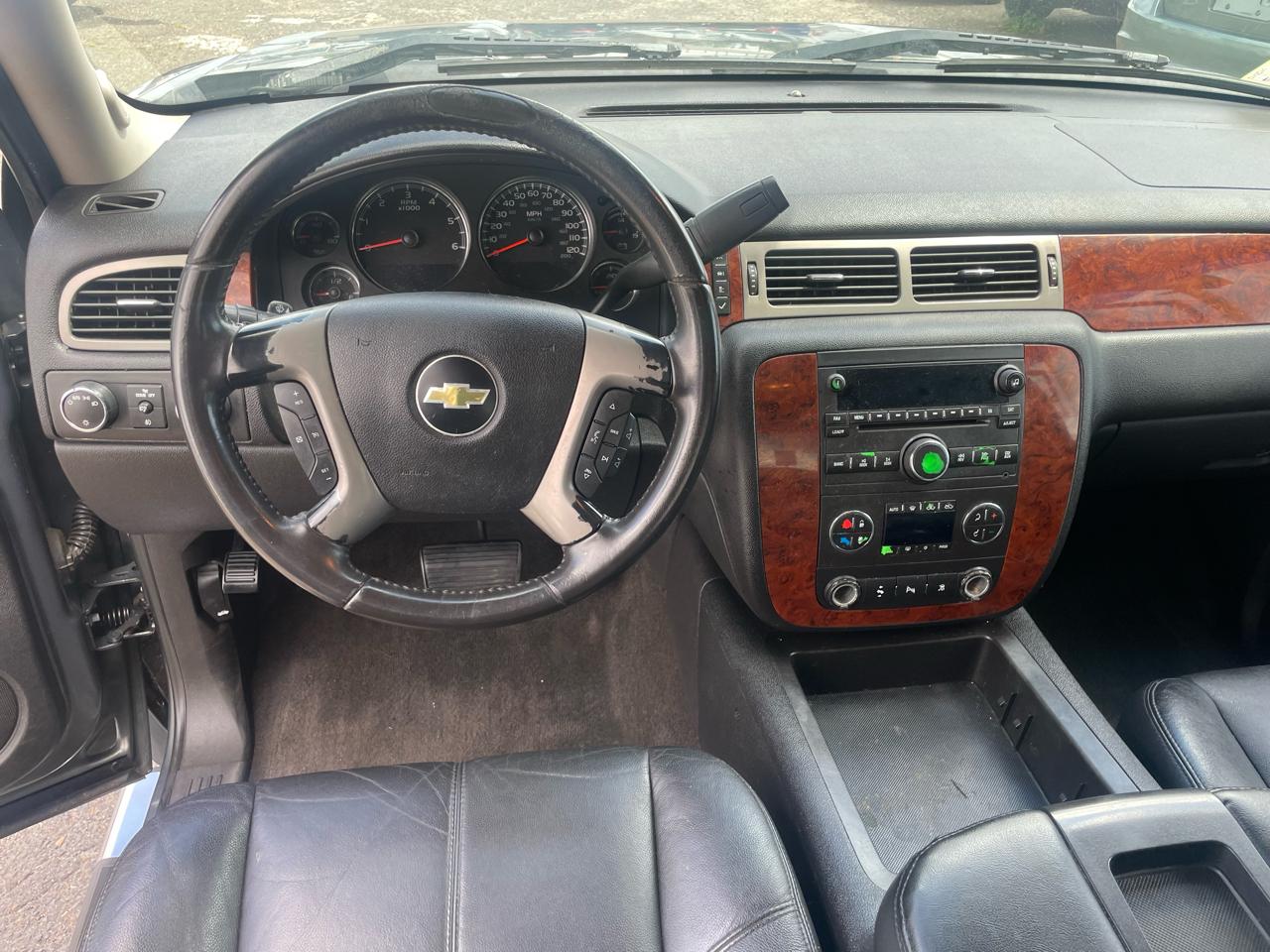 Chevrolet Silverado 1500 4WD Ext Cab 143.5" LTZ 2011