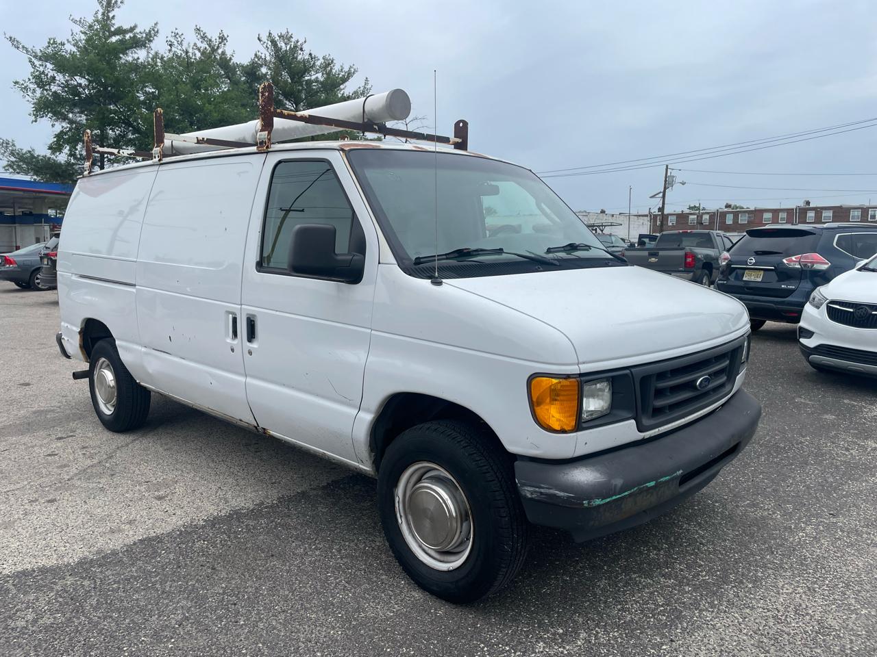 Ford Econoline Cargo Van E-250 2003