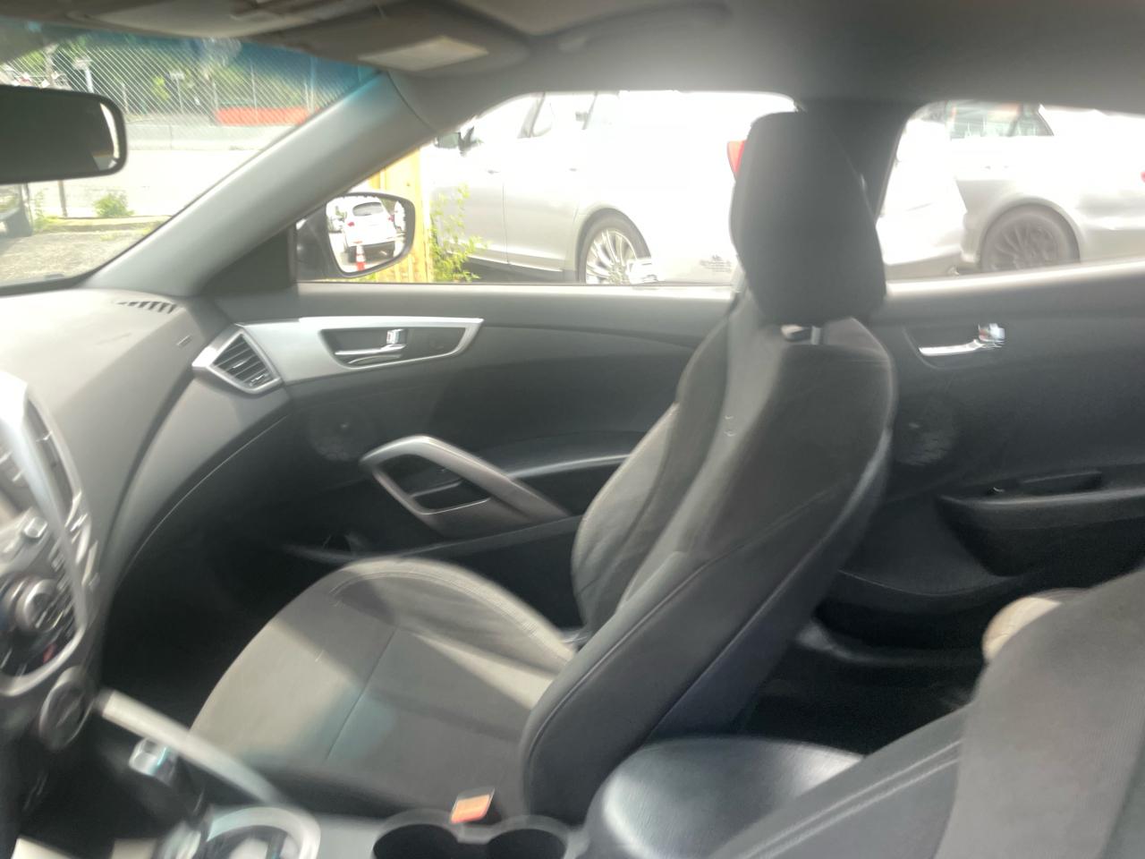 Hyundai Veloster 3dr Cpe Auto 2016