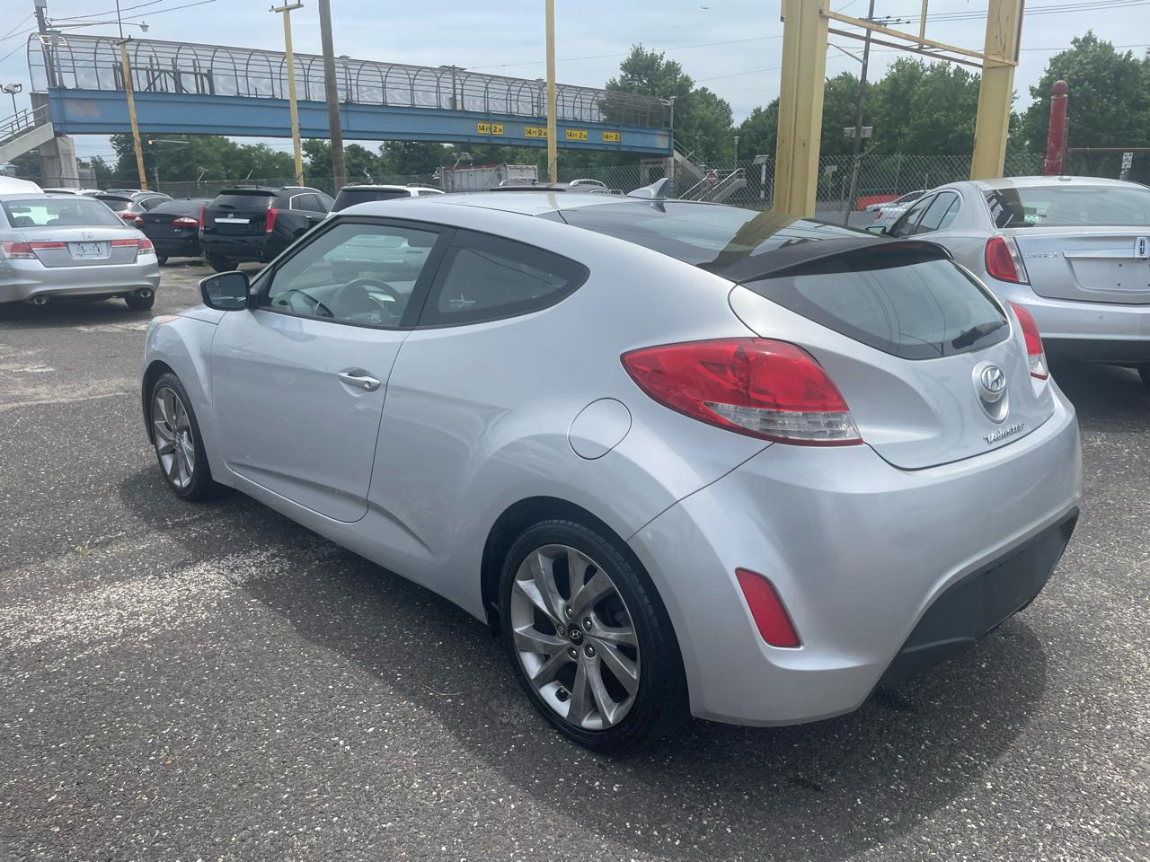 Hyundai Veloster 3dr Cpe Auto 2016
