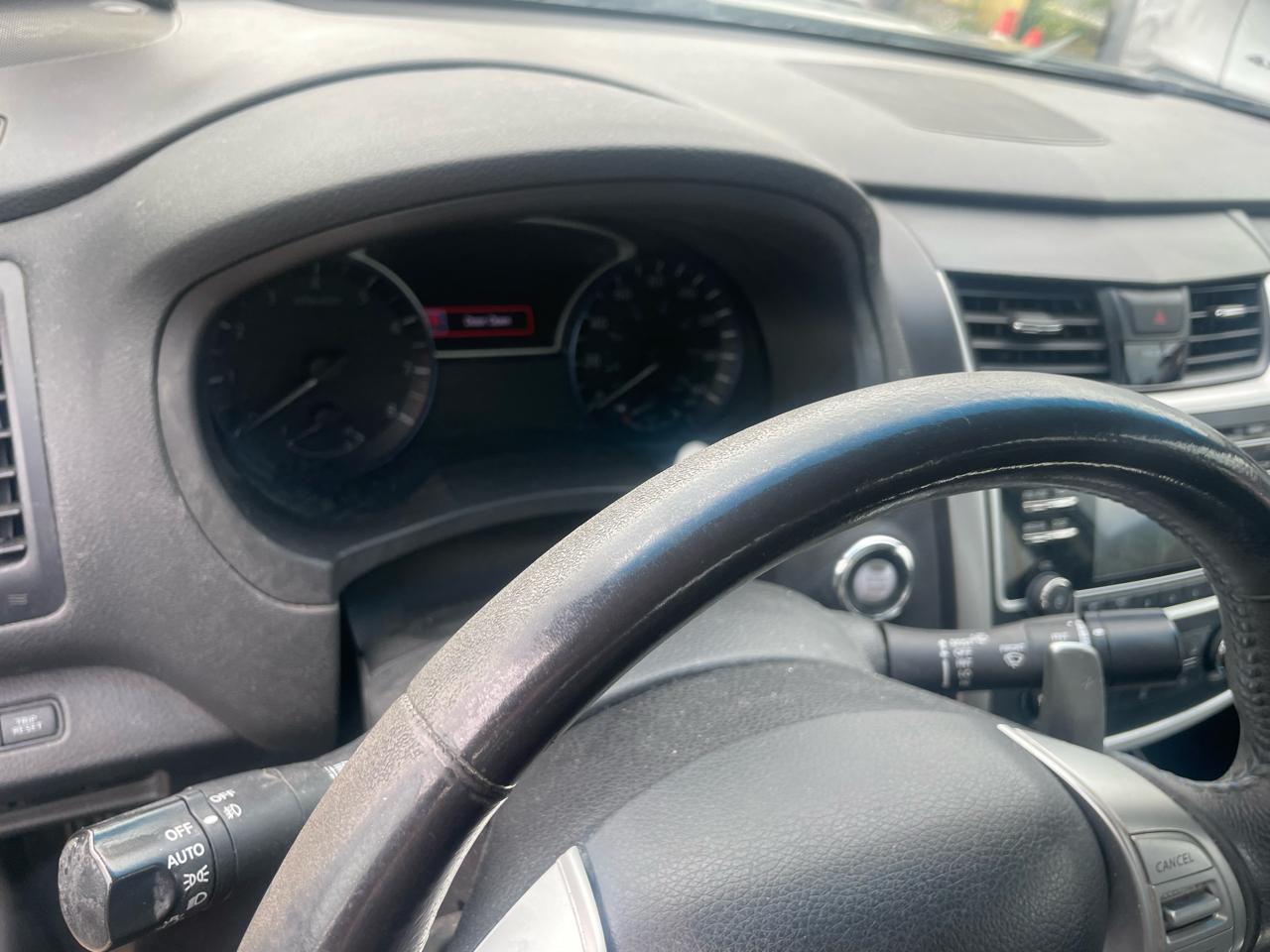 Nissan Altima 2.5 SR Sedan 2017