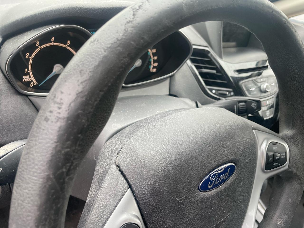 Ford Fiesta SE Sedan 2017