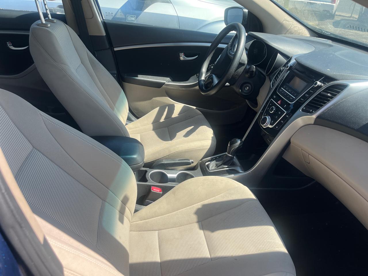 Hyundai Elantra GT 5dr HB Auto PZEV 2013