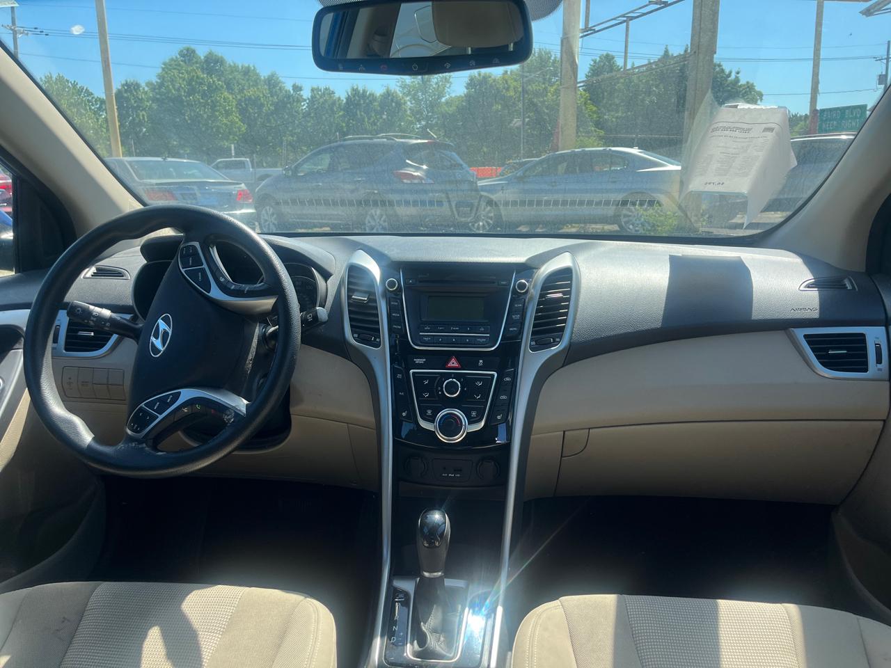 Hyundai Elantra GT 5dr HB Auto PZEV 2013