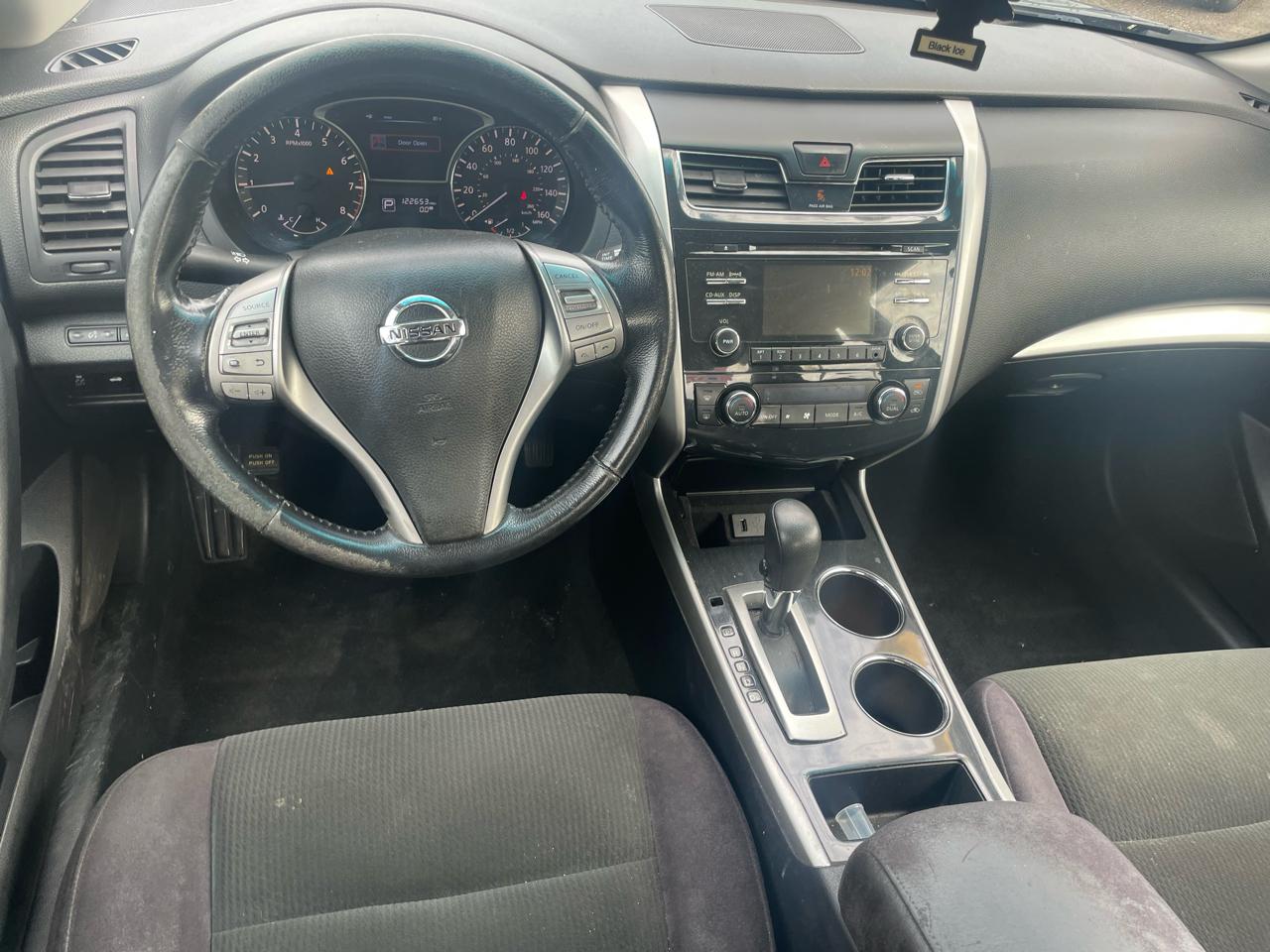 Nissan Altima 4dr Sdn I4 2.5 SV 2013