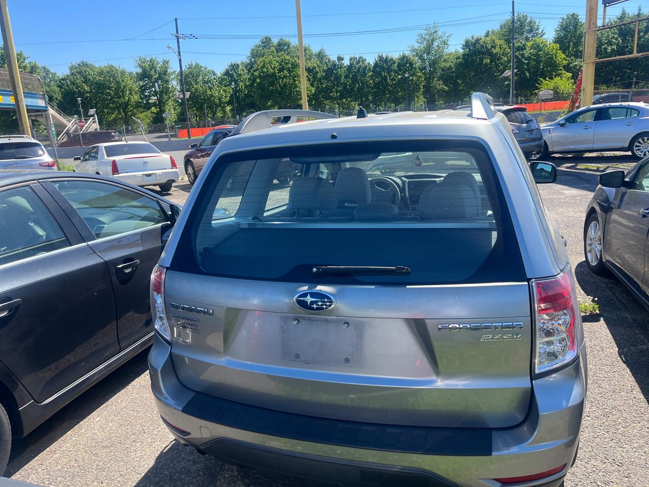 Subaru Forester 4dr Auto 2.5X w/Special Edition Pkg 2010