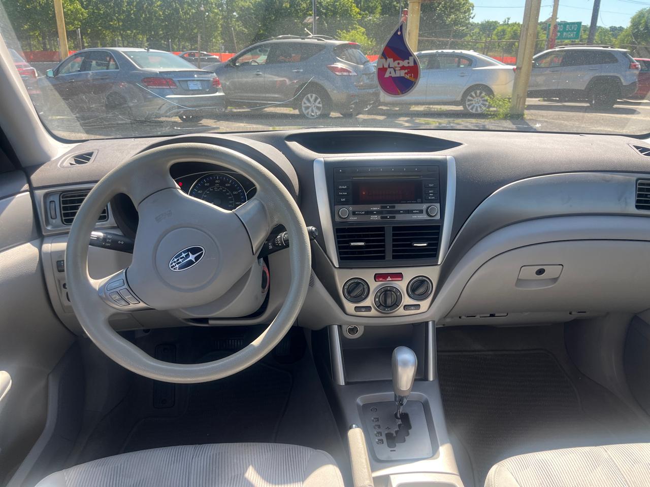 Subaru Forester 4dr Auto 2.5X w/Special Edition Pkg 2010
