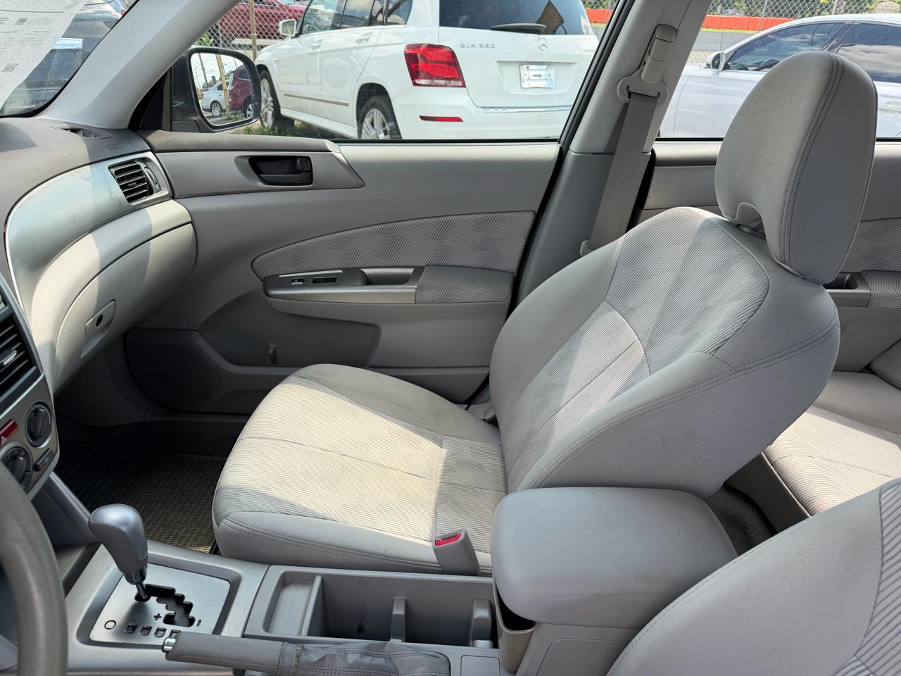 Subaru Forester 4dr Auto 2.5X w/Special Edition Pkg 2010