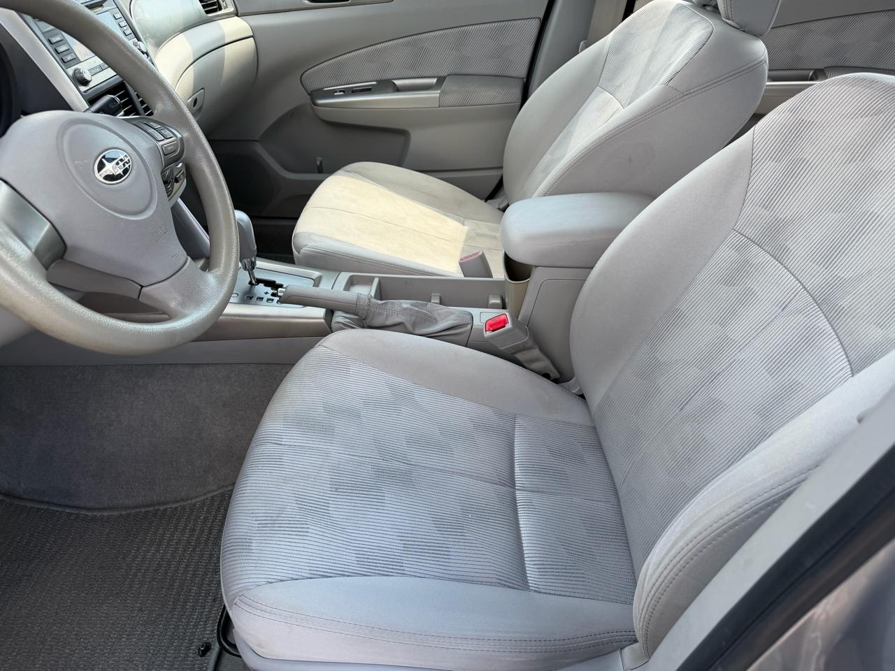 Subaru Forester 4dr Auto 2.5X w/Special Edition Pkg 2010