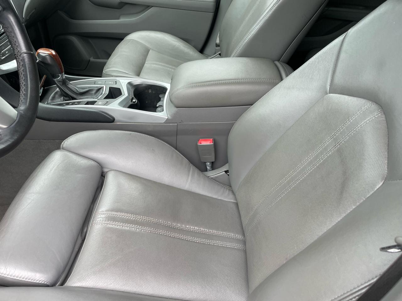 Cadillac SRX AWD 4dr Premium Collection 2010