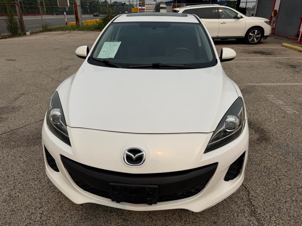 Mazda MAZDA3 4dr Sdn Auto i Grand Touring 2012