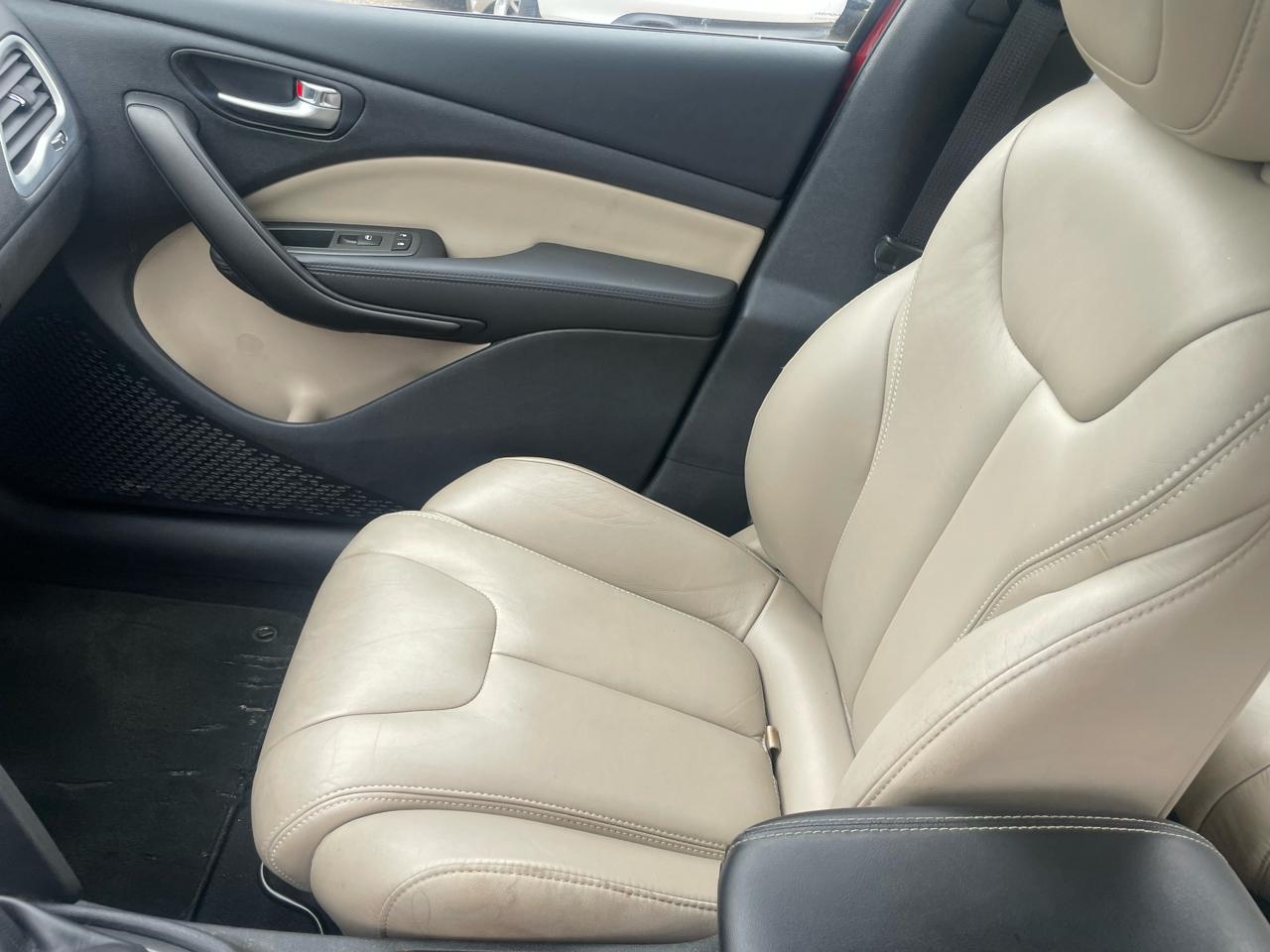 Dodge Dart 4dr Sdn Limited 2013