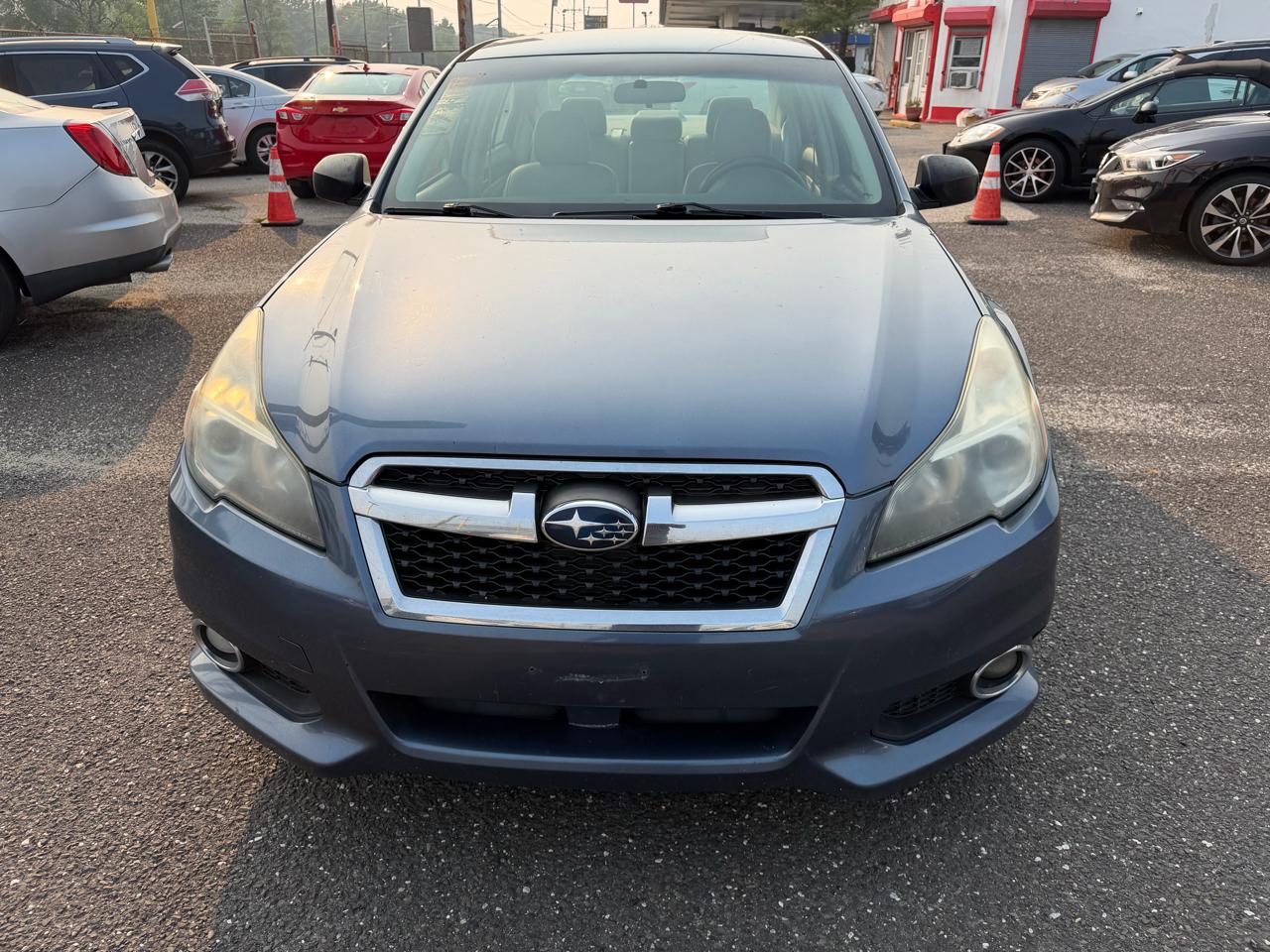 Subaru Legacy 4dr Sdn H4 Auto 2.5i 2014