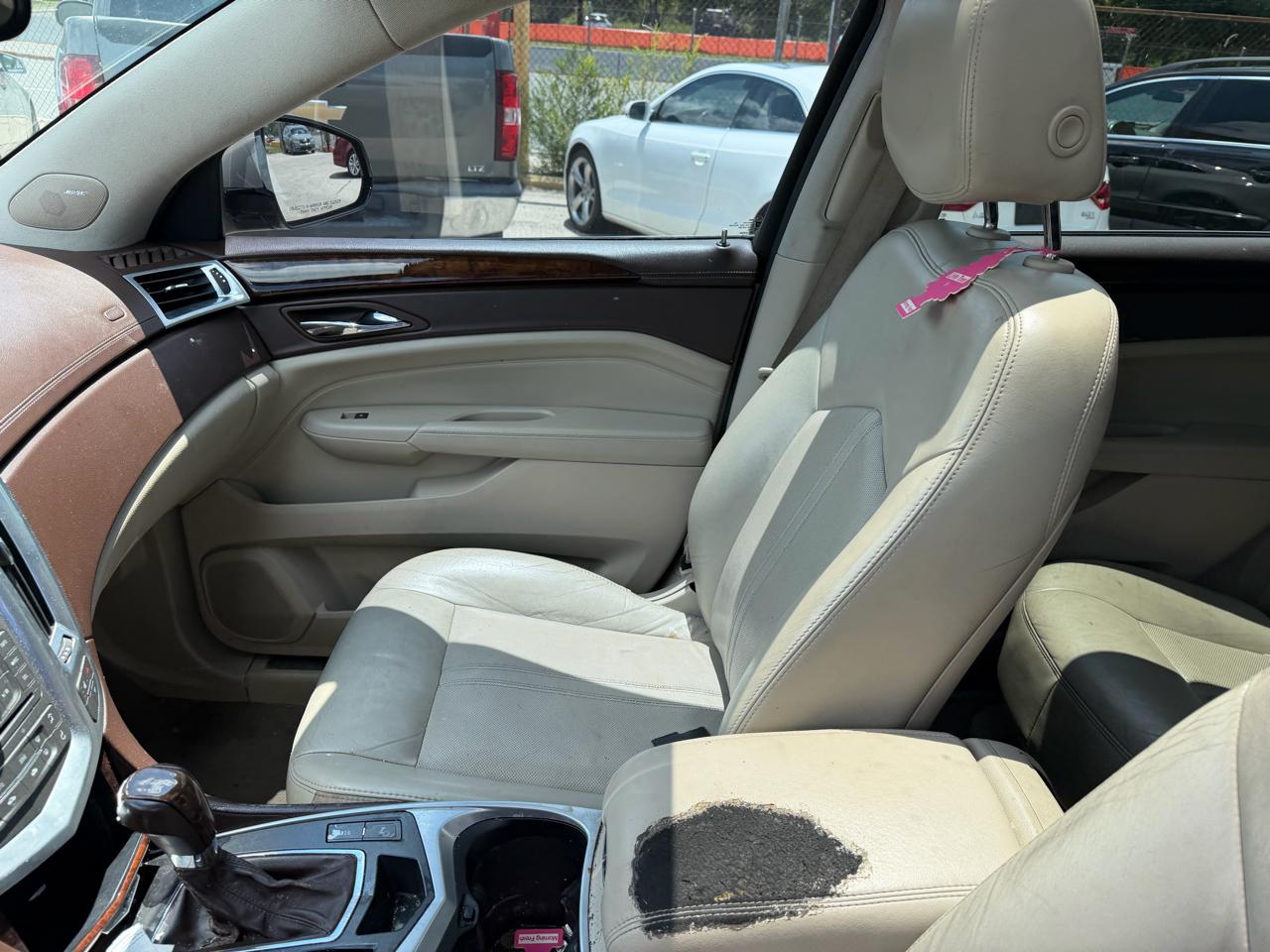 Cadillac SRX AWD 4dr Luxury Collection 2010