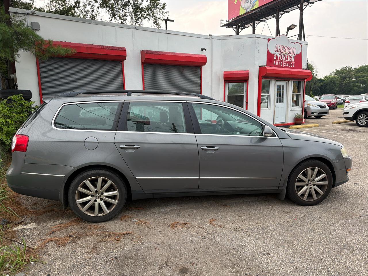 Volkswagen Passat Wagon 4dr Auto 3.6L 4MOTION 2007