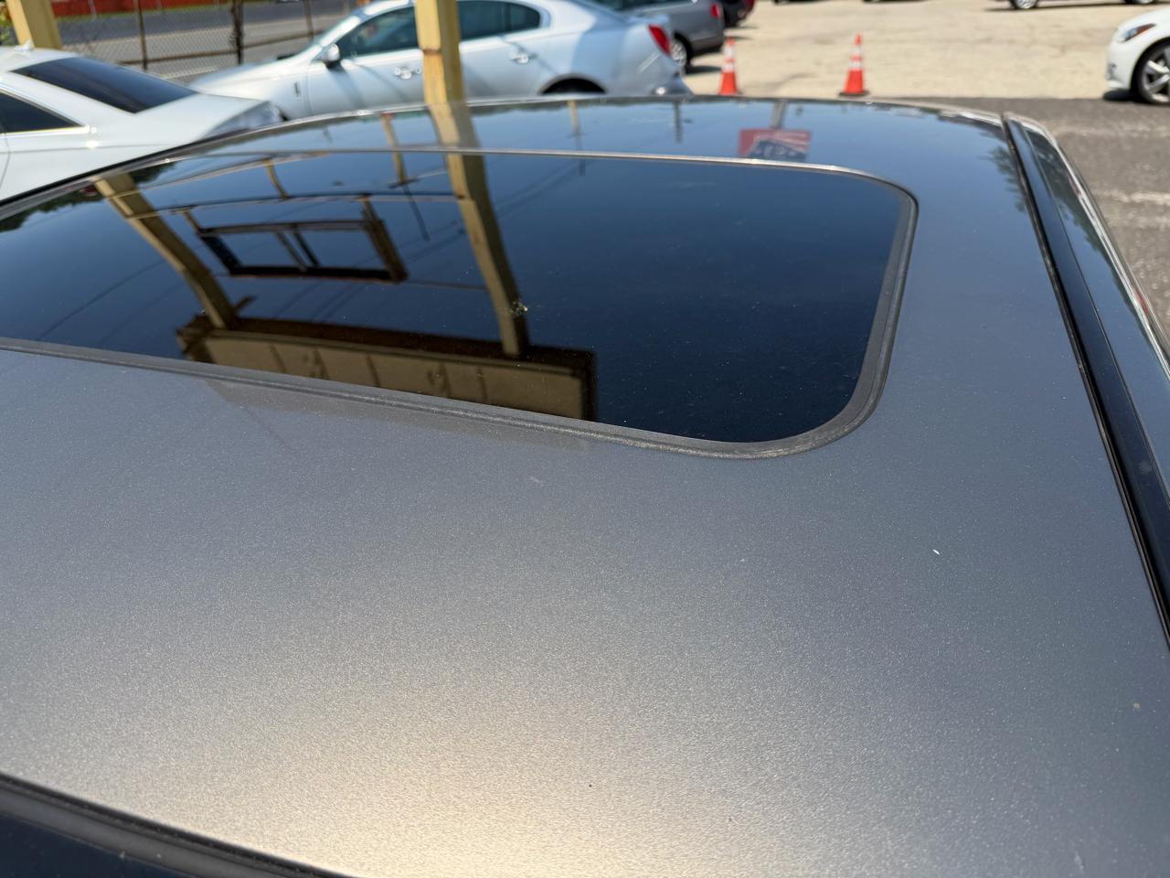 Infiniti G37 Sedan 4dr x AWD 2011