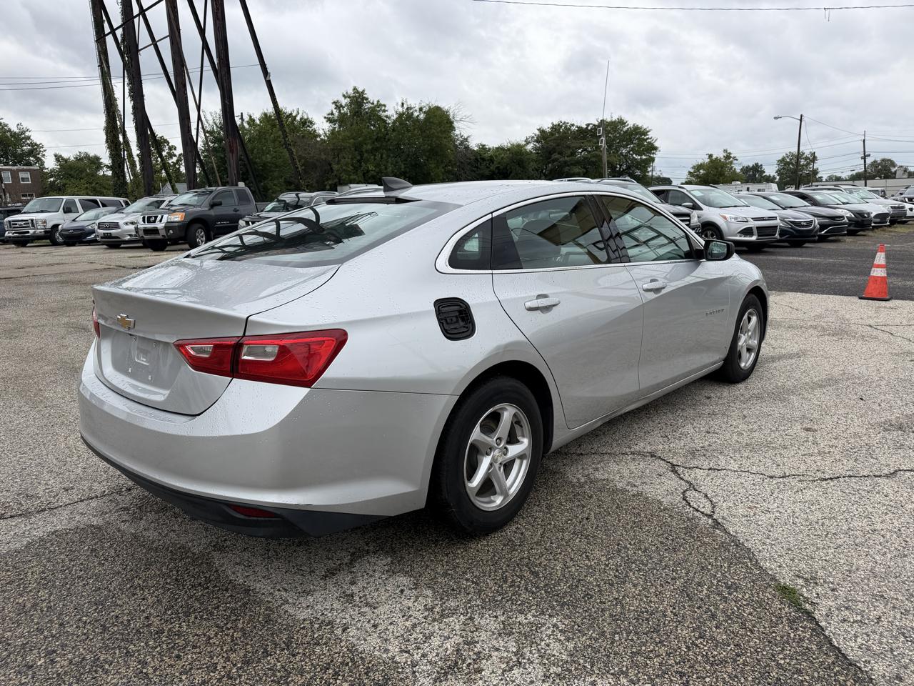Chevrolet Malibu 4dr Sdn LS w/1LS 2018