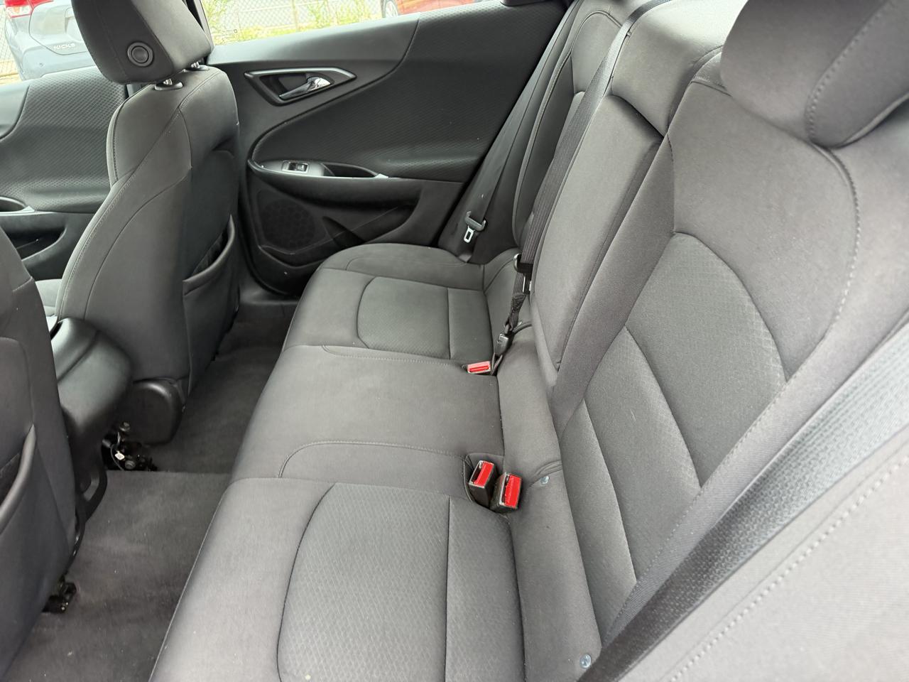 Chevrolet Malibu 4dr Sdn LS w/1LS 2018