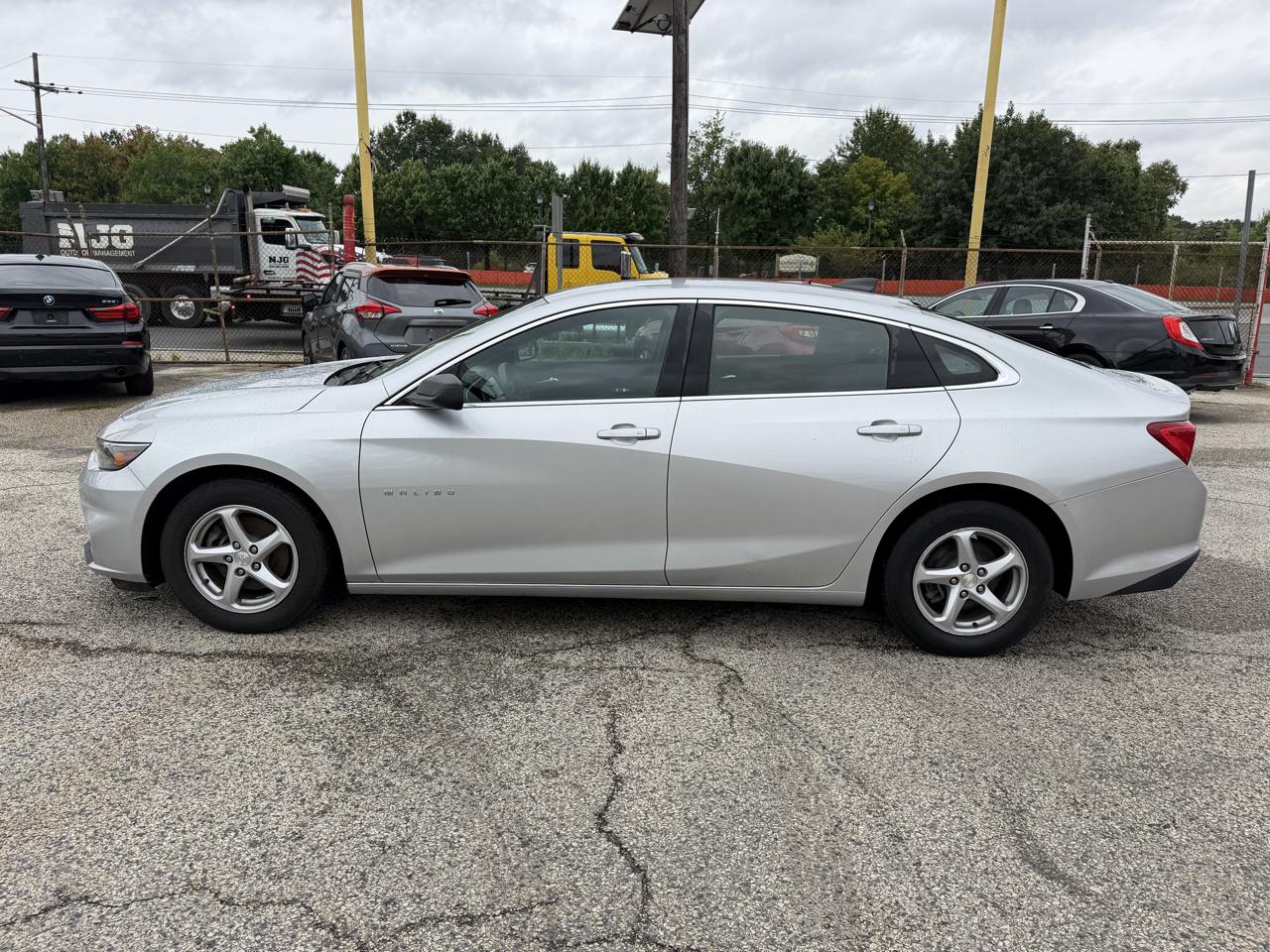 Chevrolet Malibu 4dr Sdn LS w/1LS 2018