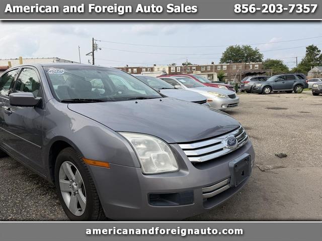 Silver 2006 Ford Fusion Sedan Front-Wheel Drive